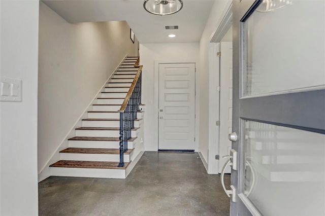 1104 Ennis Street, Houston, TX 77003
