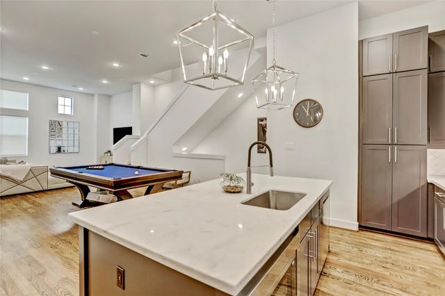 1104 Ennis Street, Houston, TX 77003