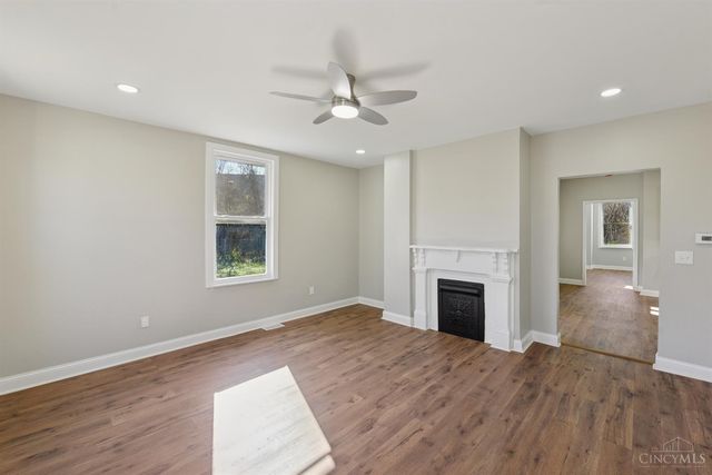 8081 Woodbine Avenue, Cincinnati, OH 45216