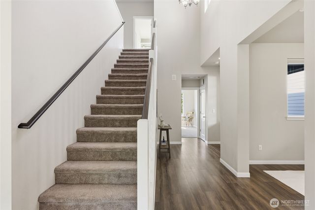 18856 Colwood Avenue NE, Poulsbo, WA 98370