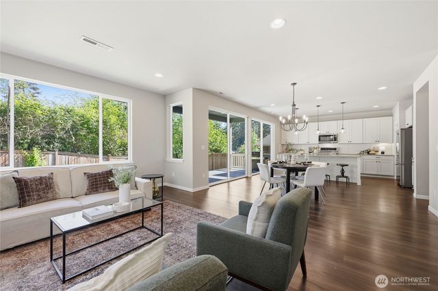 18856 Colwood Avenue NE, Poulsbo, WA 98370