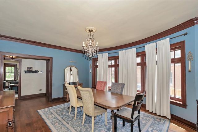 10516 S Seeley Avenue, Chicago, IL 60643