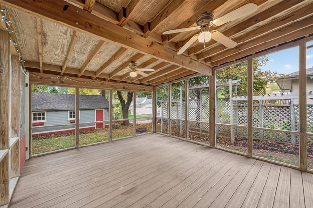 2631 5th Avenue E, North Saint Paul, MN 55109