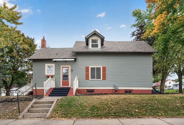 2631 5th Avenue E, North Saint Paul, MN 55109
