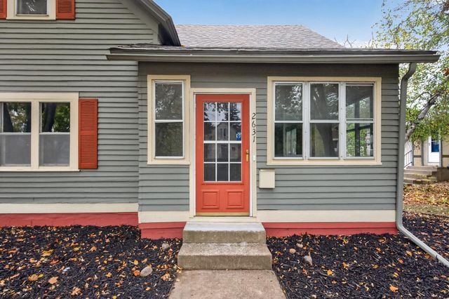 2631 5th Avenue E, North Saint Paul, MN 55109