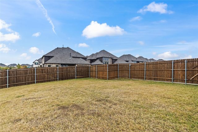 14892 Hometown Drive, Frisco, TX 75035