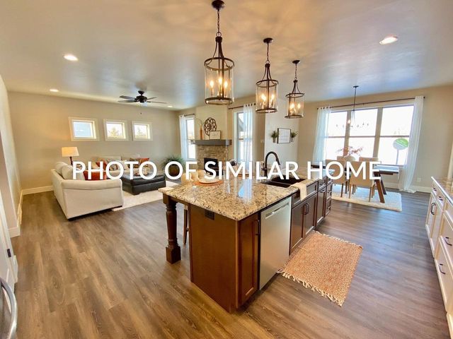 W6841 GOLDFINCH DRIVE, Greenville, WI 54942