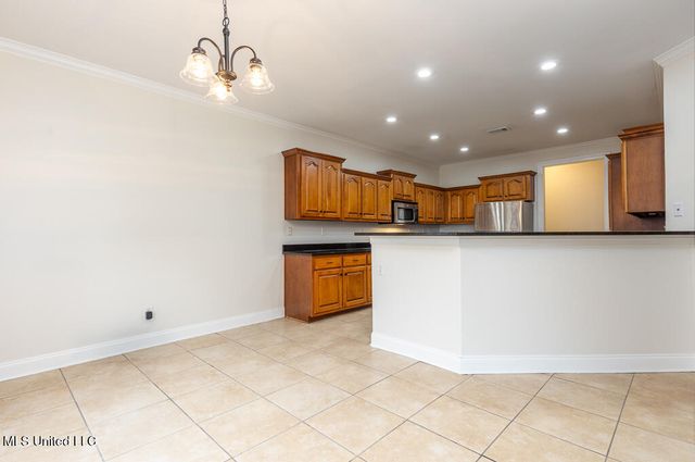 2864 Summer Oaks Place, Southaven, MS 38672