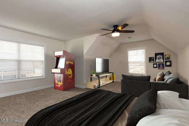 2864 Summer Oaks Place, Southaven, MS 38672