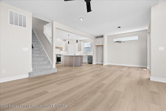 15270 Nottingham Fields Parkway, Lansing, MI 48906