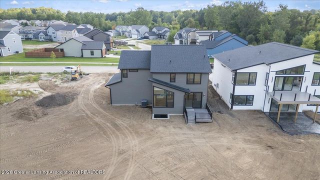 15270 Nottingham Fields Parkway, Lansing, MI 48906