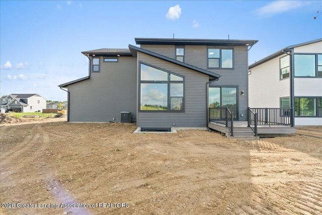 15270 Nottingham Fields Parkway, Lansing, MI 48906