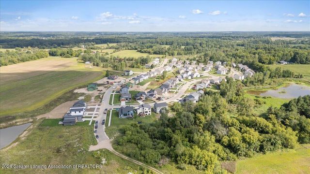 15270 Nottingham Fields Parkway, Lansing, MI 48906