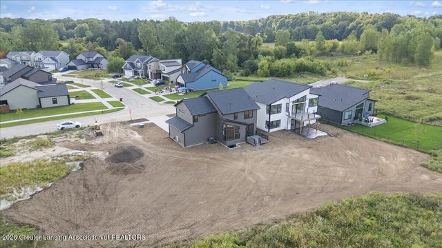 15270 Nottingham Fields Parkway, Lansing, MI 48906