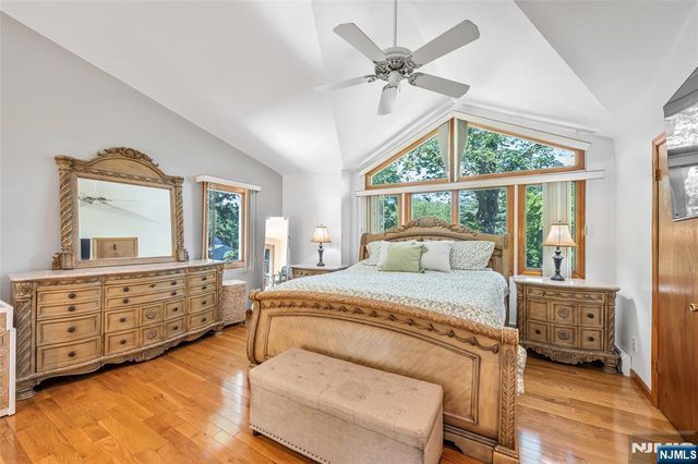 21 Marcia Road, Ringwood, NJ 07456