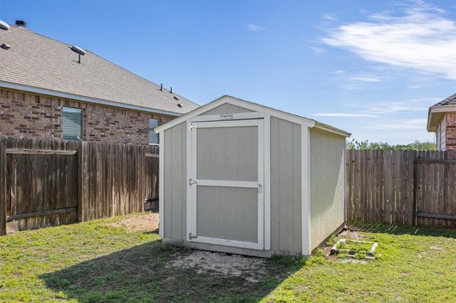 101 Muenster DR 154, Hutto, TX 78634