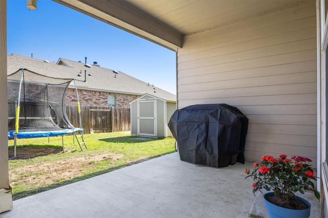 101 Muenster DR 154, Hutto, TX 78634