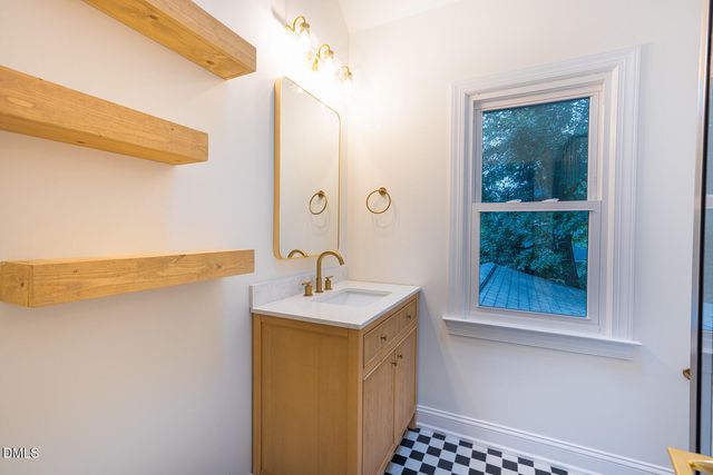 6609 Rainwater Road, Raleigh, NC 27615