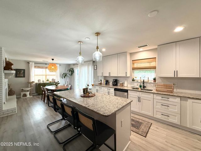 1272 ARLINGWOOD Avenue, Jacksonville, FL 32211