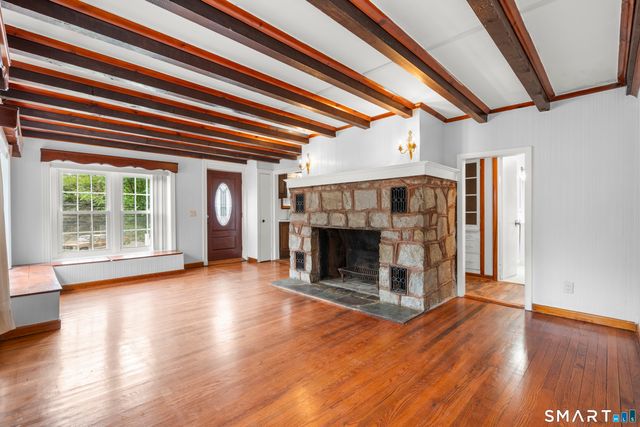 399 Hawthorne Avenue, Derby, CT 06418