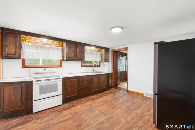 399 Hawthorne Avenue, Derby, CT 06418