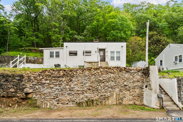 399 Hawthorne Avenue, Derby, CT 06418