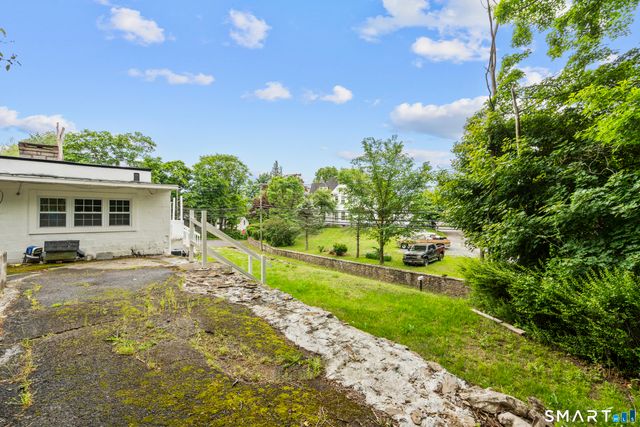 399 Hawthorne Avenue, Derby, CT 06418