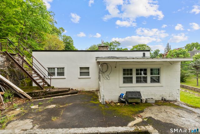 399 Hawthorne Avenue, Derby, CT 06418