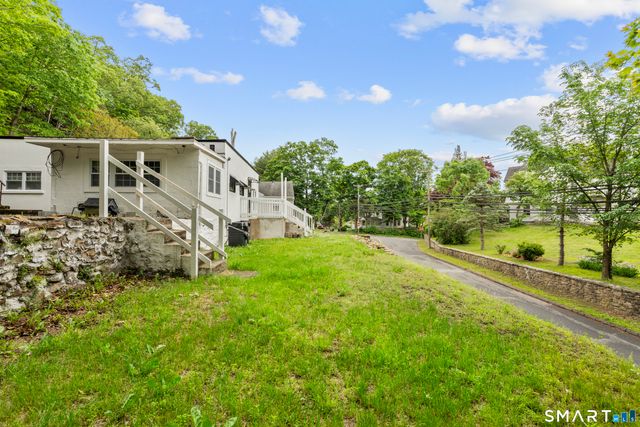 399 Hawthorne Avenue, Derby, CT 06418