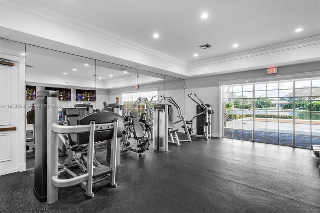 12861 Kapok Ln, Davie, FL 33330