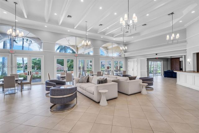 12861 Kapok Ln, Davie, FL 33330