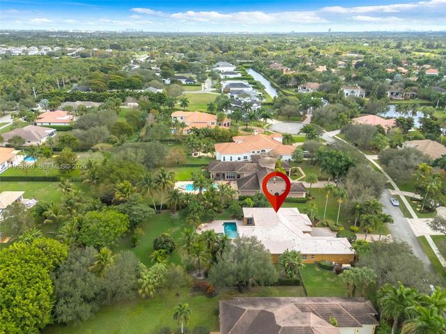 12861 Kapok Ln, Davie, FL 33330