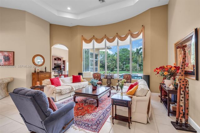 12861 Kapok Ln, Davie, FL 33330