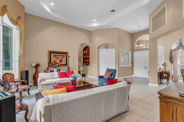 12861 Kapok Ln, Davie, FL 33330