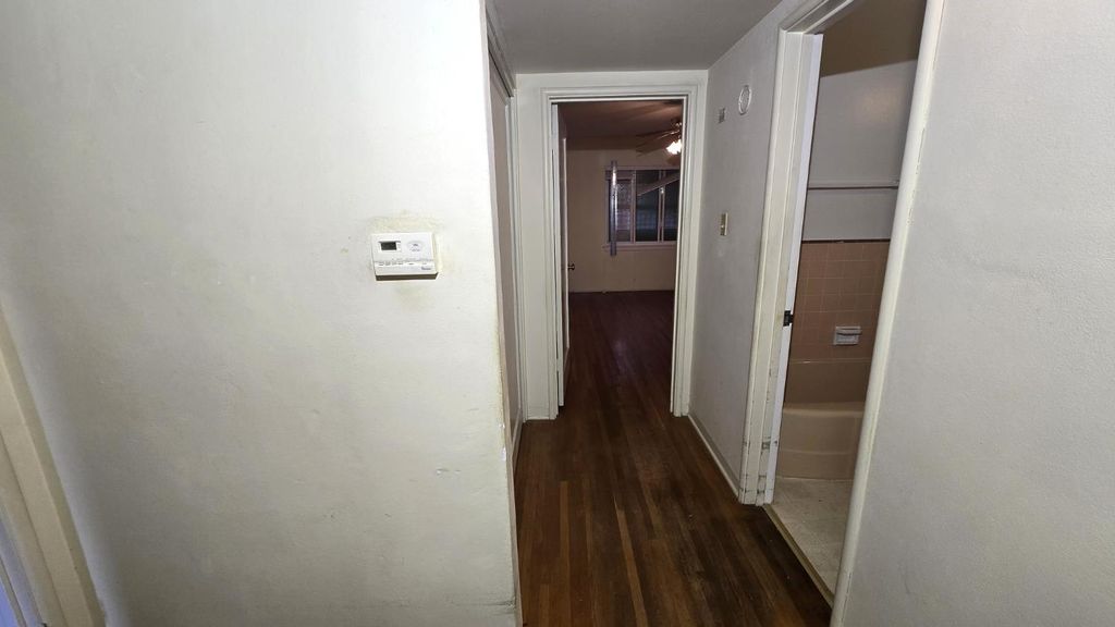 Image 22 of property listing at 3015 N Adoline Avenue, Fresno, CA 93705