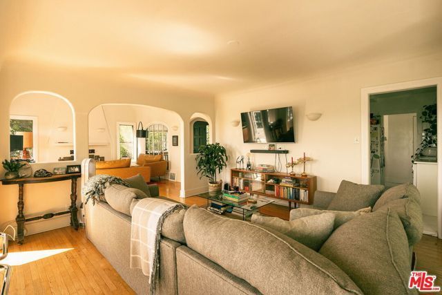 1744 Webster Avenue, Los Angeles, CA 90026