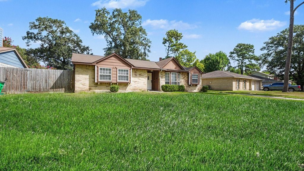 4423 Rosegate Drive, Spring, TX 77373