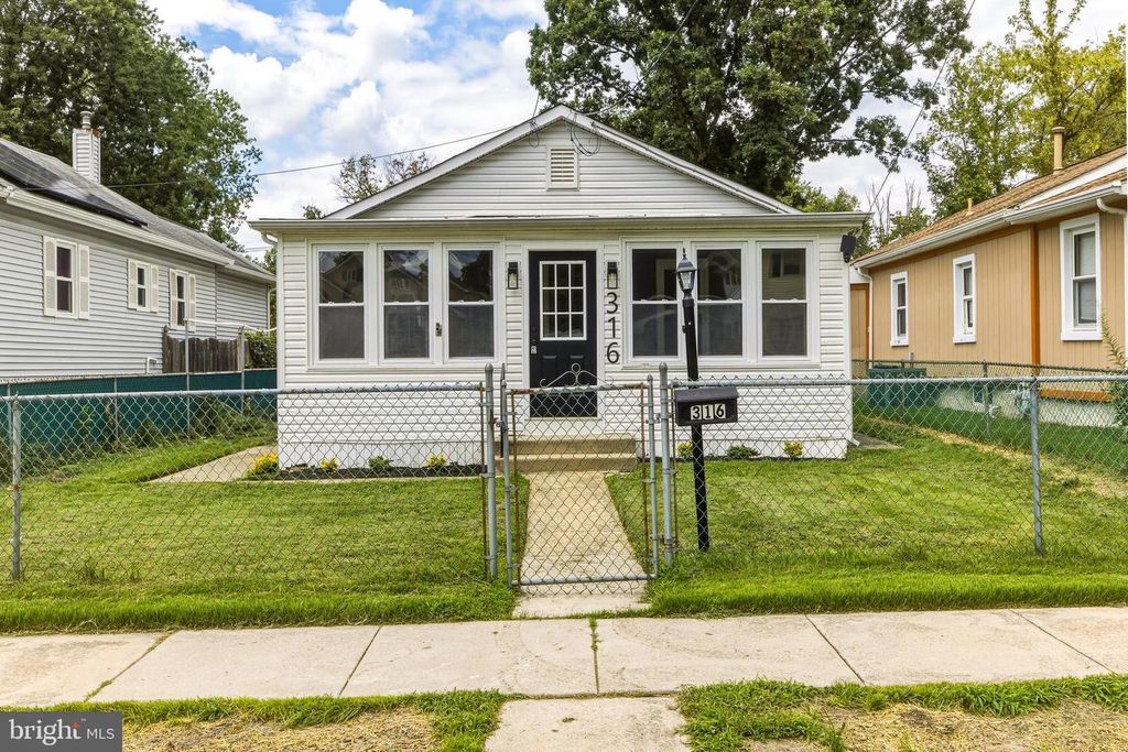 316 GARDEN AVE, SOMERDALE, NJ 08083 — exterior