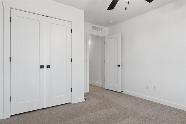 3014 James Way, Guthrie, OK 73044