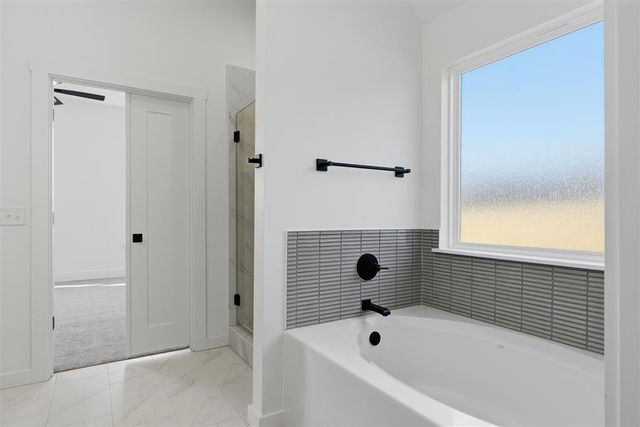 3014 James Way, Guthrie, OK 73044