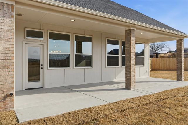 3014 James Way, Guthrie, OK 73044