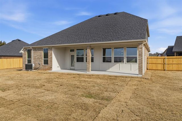 3014 James Way, Guthrie, OK 73044