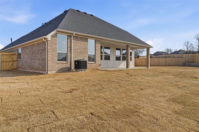 3014 James Way, Guthrie, OK 73044