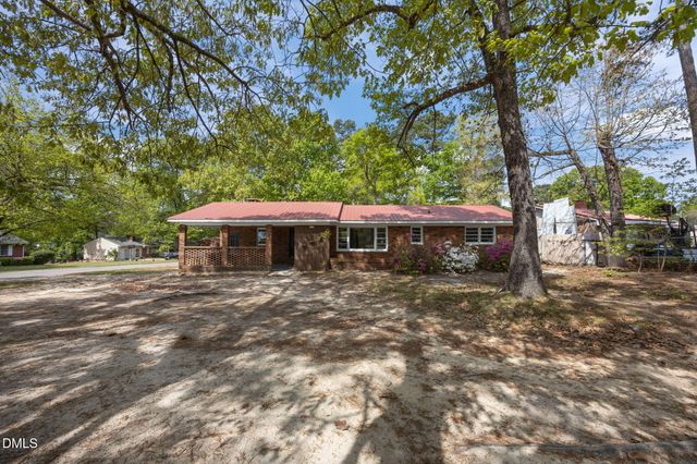 2934 Academy Street, Sanford, NC 27332