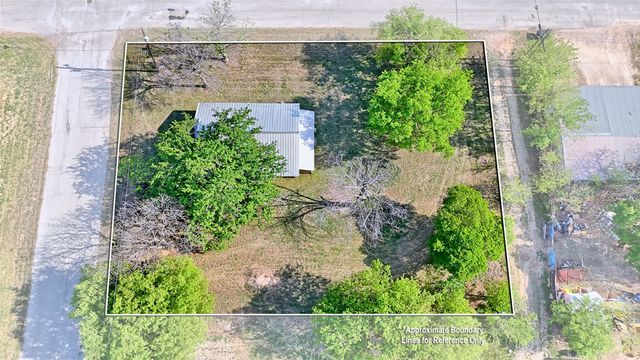 601 Baylor Street, Nocona, TX 76255