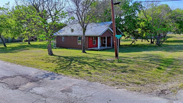 601 Baylor Street, Nocona, TX 76255