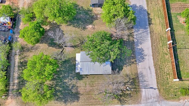 601 Baylor Street, Nocona, TX 76255