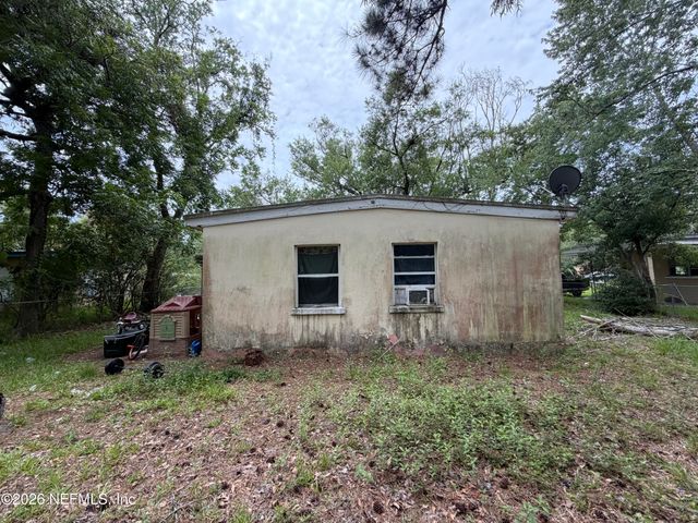 2837 LIPPIA Road, Jacksonville, FL 32209