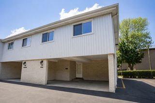 2846 W Touhy Avenue H, Chicago, IL 60645