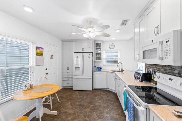 4960 HERON RUN CIRCLE, Leesburg, FL 34748